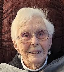 Michael Lescault's Instagram, Twitter & Facebook