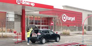 Target announced today its grocery pickup service is available nationwide. Shop Til The Final Hours Of Dec 24 With Target S Safe Easy Same Day Pickup Delivery