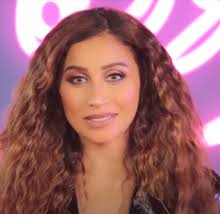 تصدّرت الفنانة المصرية دينا الشربيني قائمة الموضوعات الأكثر رواجًا على مواقع التواصل الاجتماعي، بعد وقوعها ضحية مقالب رامز جلال، في حلقة الأحد من برنامج رامز عقله طار. Ø¯ÙŠÙ†Ø§ Ø§Ù„Ø´Ø±Ø¨ÙŠÙ†ÙŠ ÙˆÙŠÙƒÙŠØ¨ÙŠØ¯ÙŠØ§