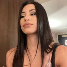 Olivia Crespo (@Oliviaaaa09)