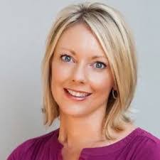 Tara Seifert's Instagram, Twitter & Facebook