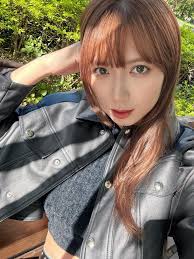 都大三了第一次坐政大遙遙椅然後再說一次我真的很會自拍