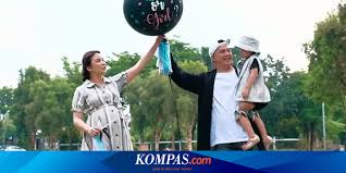 Melalui kata oliver menambah kejantanan seorang bayi laki2. Glenn Alinskie Ungkap Arti Nama Anak Keduanya Dante Oliver Alinskie