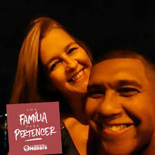 Bom dia! 🍀 Qual o seu cantor/banda predileto?