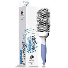 Start by teasing the bottom layer by backcombing to the root. 8 Best Brushes For Fine Hair In 2021 Detailed Reviews