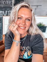 Would you wear these accessories together?