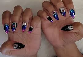 15 pretty pink almond nails. Nail Art Bling 75 Amazing Designs You Can Try Now