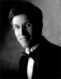 Eric Nelson (Choral Conductor, Tenor)