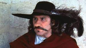 Soldier and poet cyrano de bergerac (gérard depardieu) is in love with roxane (anne brochet), but he's too ashamed to admit it because of his big nose. Gaumont On Twitter Joyeux Anniversaire A Gerard Depardieu Inoubliable Cyrano De Bergerac Dans Le Film De Jean Paul Rappeneau Venez Decouvrir Les Origines De Ce Personnage Legendaire Le 9 Janvier Au Cinema Avec