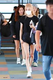 See more ideas about blackpink fashion, kpop fashion, kpop fashion outfits. Rose Pics On Twitter Blackpink Fashion Rose Blackpink Outfit Rose Outfit