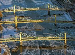 Even the famous bridges of new york city and elsewhere in the us, were often designed by those who had worked in pittsburgh previously (roebling, lindenthal, wernwag, cooper, george richardson, ferris, etc.). Lovepgh Blog 25 Famous Pittsburgh Bridges