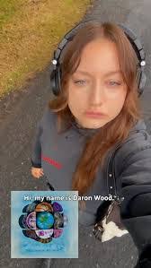 Hannah Doucet's Instagram, Twitter & Facebook