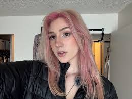 Kiley Rose's Instagram, Twitter & Facebook