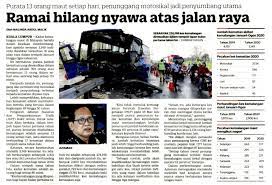 Keratan akhbar kemalangan jalan raya. Polis Melaka Keratan Akhbar Pilihan Ramai Hilang Nyawa Facebook