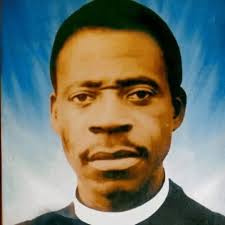 APOSTLE JOSEPH AYO BABALOLA Pa Apostle Joseph Ayo Babalola once told his  fellow ministers during a prayer meeting to kneel down for a "SHORT"  prayer. After about 2-3 hours of kneeling down,