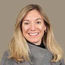 Jennifer Theiss's Instagram, Twitter & Facebook