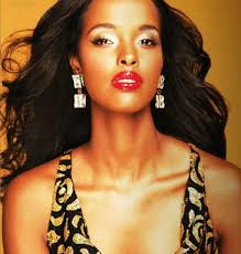 Ayan Elmi (@ayanelmi) • Instagram photos and videos