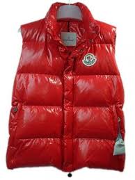 Moncler Men Vest Sleeveless Quilted Warmer Body Red Www Onlakemac Com Winter Fashion Coats Mens Winter Fashion Moncler Jacket