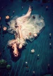 Complete Guide To Different Fashion Photography Types Underwater Photography Fashion Photography Types Of Photography
