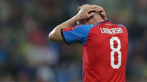 He was a member of the czech republic national football team. Limbersky Ma Problem Jeho Luxusni Bentley Figurovalo Ve Fingovane Dopravni Nehode Aktualne Cz