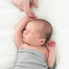 Heather Parrish, Newborn Photographer in Cedar Rapids, IA  (@heatherparrishphotographyiowa) • Instagram photos and videos