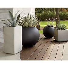 Square Large Indoor Outdoor Planter Reviews Crate And Barrel Large Outdoor Planters Modern Planters Outdoor Indoor Outdoor Planter