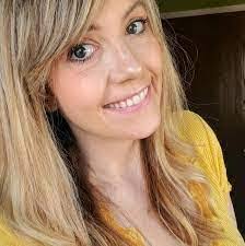 Rachel Roedel's Instagram, Twitter & Facebook