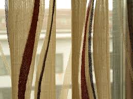 La fibra tessile, cioè il materiale di partenza di una stoffa, può essere: Tessuti Per Tende Torino Cima Tendaggi