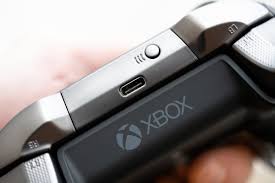 Compatible with xbox series x, xbox series s, xbox one x, xbox one s, xbox one, windows 10, android, ios. The Xbox Elite Wireless Controller Series 2 Is A Truly Great Game Controller Techcrunch
