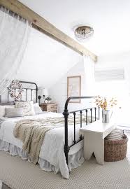See more ideas about bedroom design, bedroom decor, romantic bedroom. 25 Best Romantic Bedroom Decor Ideas And Designs For 2021