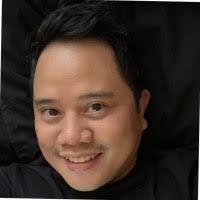 Roberto Manalo's Instagram, Twitter & Facebook