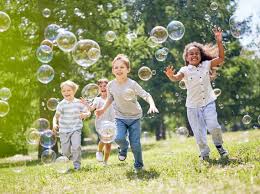 Estas 32 imágenes que recogimos demostrarán que la infancia puede ser maravillosa, no importa de donde vengas. Se Buscan Familias Para Acoger A 22 000 Ninos Y Ninas Este Verano