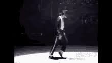 Discover & share this michael jackson gif with everyone you know. Michael Jackson Dancing Moonwalk Gifs Tenor
