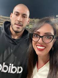 marco.saravia.antinori sigamos así en la @libertadores 💪🏻  @universitario1924 YdaleU 💛