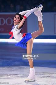 2018 skate canada ladies' figure skating elizaveta tuktamysheva of russia took the lead in the zagitova edges out medvedeva for olympic gold. Russian Ice Skater Evgenia Medvedeva Skating To Sailor Moon Album On Imgur