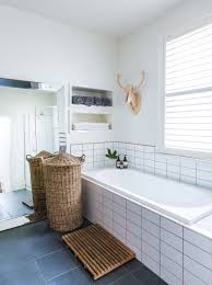 The small bathroom decor idea frees up floor space and gives the room a more open appearance. 10 Creative Ways To Personalise A Rented Bathroom Houzz Uk