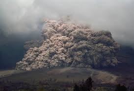 The Week In Pictures Jan 1 9 Volcano Sinabung Volcano Pictures Of The Week