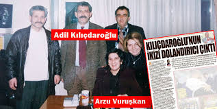 İkiz kardeşi gibi benzeyen bilgili öğrencilere başarılar diledi ve yeni öğretim yılı için bir konuşma yaptı. Kilicdaroglu Is Ortagini Carpmis