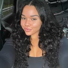 Jada Bradford's Instagram, Twitter & Facebook