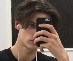 Eboy haircuts are among the most attractive hairstyles for men. 748 Images About Boys On We Heart It See More About Boy Aesthetic And Grunge Boy Hairstyles Grunge Boy Beautiful Boys