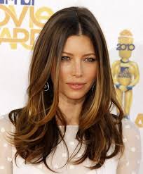 Meet ombre's softer cousin, the chic and professional sombre trend. 22 Jessica Biel Hairstyles Pretty Designs Hair Styles Long Layered Hair Ecaille Hair Color