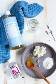 Homemade Moisturizing Shower Gel Finally A Homemade Shower Gel That Is Thick And Creamy And Homemade Shower Gel Homemade Body Wash Shower Gel Diy