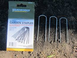 The garden staples 4 inch are made 90% from recycled steel, a durable material that will not how do you calculate how many staples are needed to hold down weed barrier fabric? Garden Staples åœ'è—é‡˜ Myarchetypes