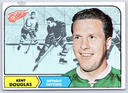 KENT DOUGLAS 1968-69 TOPPS 68-69 NO 26 VGEX+ 40215