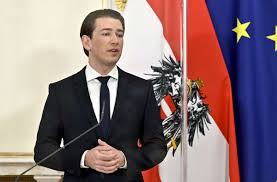 The large scale act of civil disobedience followed more restrictions being. Corona Krise Osterreich Ab Dienstag Fur Drei Wochen Im Corona Lockdown Politik Stuttgarter Zeitung