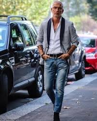 Want to add soft textures to your outfit? Blue Jeans With Black Suede Chelsea Boots Outfits For Men 39 Ideas Outfits Lookastic