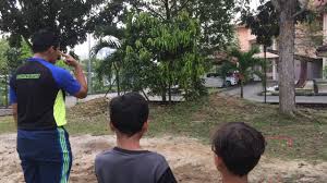 Video kali ini akan menerangkan kepada anda tentang lompat tinggi sekolah rendah dengan ringkas. Teknik Lompat Jauh Sekolah Rendah Youtube