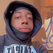 Photo posted by Mary Green (@_thickred)