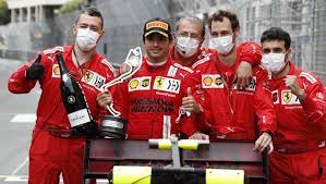 Carlos sainz vazquez de castro is the son of rallying great carlos sainz cenamor. D0fnw1lkdshotm