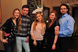 V vánoční koledy rumunské (colinde românești). December 2014 Romania In Contact Press